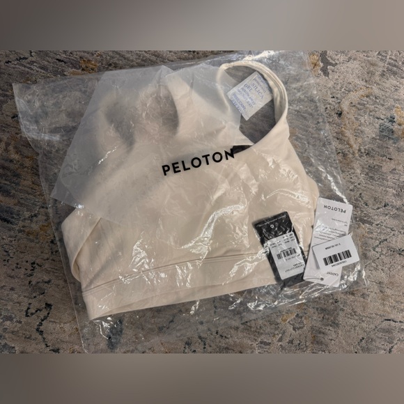 Peloton Cream and Black Leggings and Sports Bra Set BNWT S - Picture 2 of 5